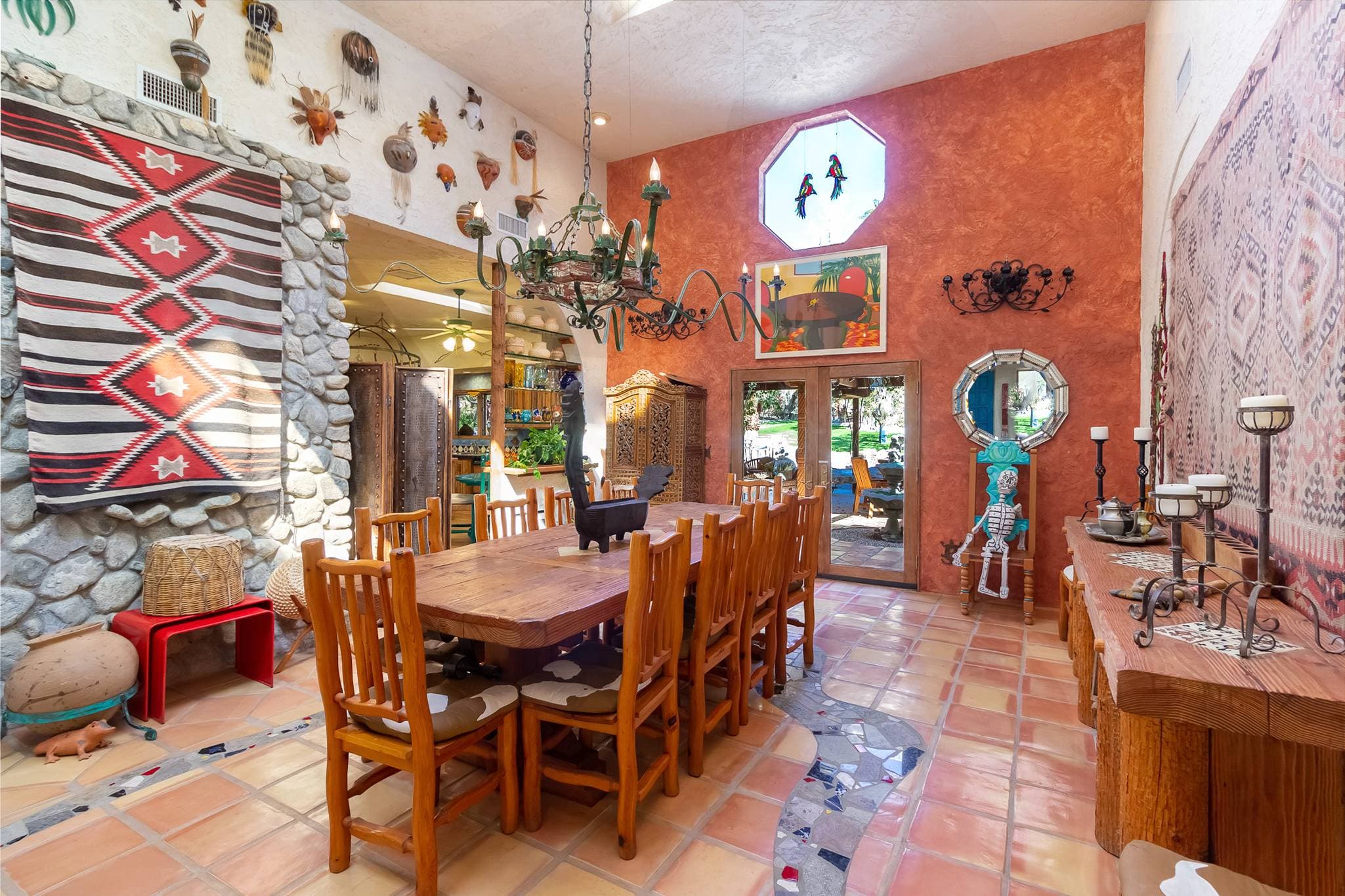 Words and photos are hard-pressed to describe this retreat - our many guest reviews are the best testament...
